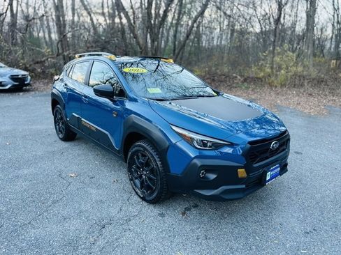 Used 2025 Subaru Crosstrek 2.5i Wilderness image 3