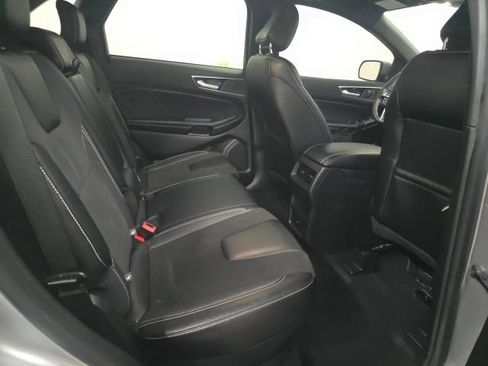 Used 2023 Ford Edge ST image 6