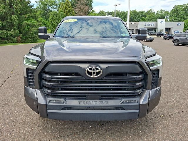 Used 2022 Toyota Tundra SR5 w/ SR5 Convenience Package AWD/4WD image 2