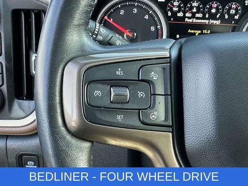Used 2021 Chevrolet Silverado 1500 High Country w/ Technology Package image 9