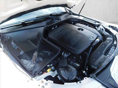 Used 2019 Mercedes-Benz C 300 Sedan image 30