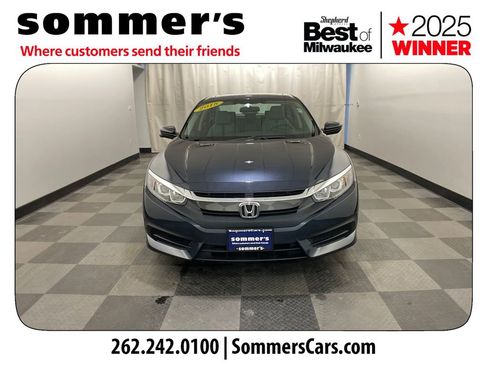 Used 2018 Honda Civic EX image 8