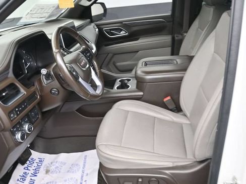 Used 2021 GMC Yukon SLT w/ SLT Luxury Plus Package AWD/4WD image 10