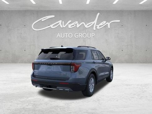 New 2026 Ford Explorer Active w/ Active Comfort Package image 8