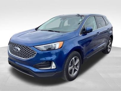 Used 2024 Ford Edge SEL w/ Convenience Package