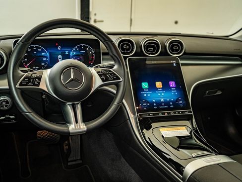 Certified 2025 Mercedes-Benz C 300 4MATIC Sedan image 5