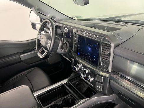 Used 2024 Ford F250 Lariat image 33