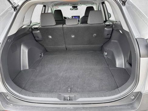 Used 2024 Toyota RAV4 LE image 8