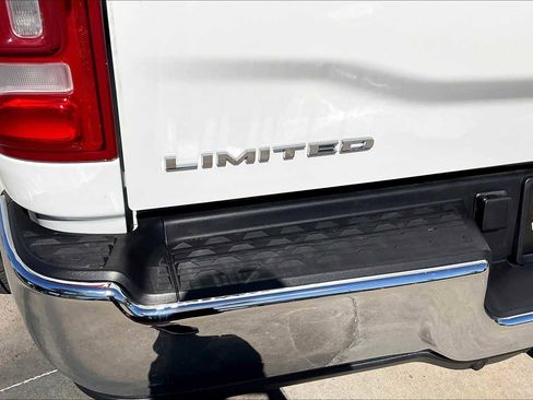 Certified 2024 RAM 3500 Limited image 29