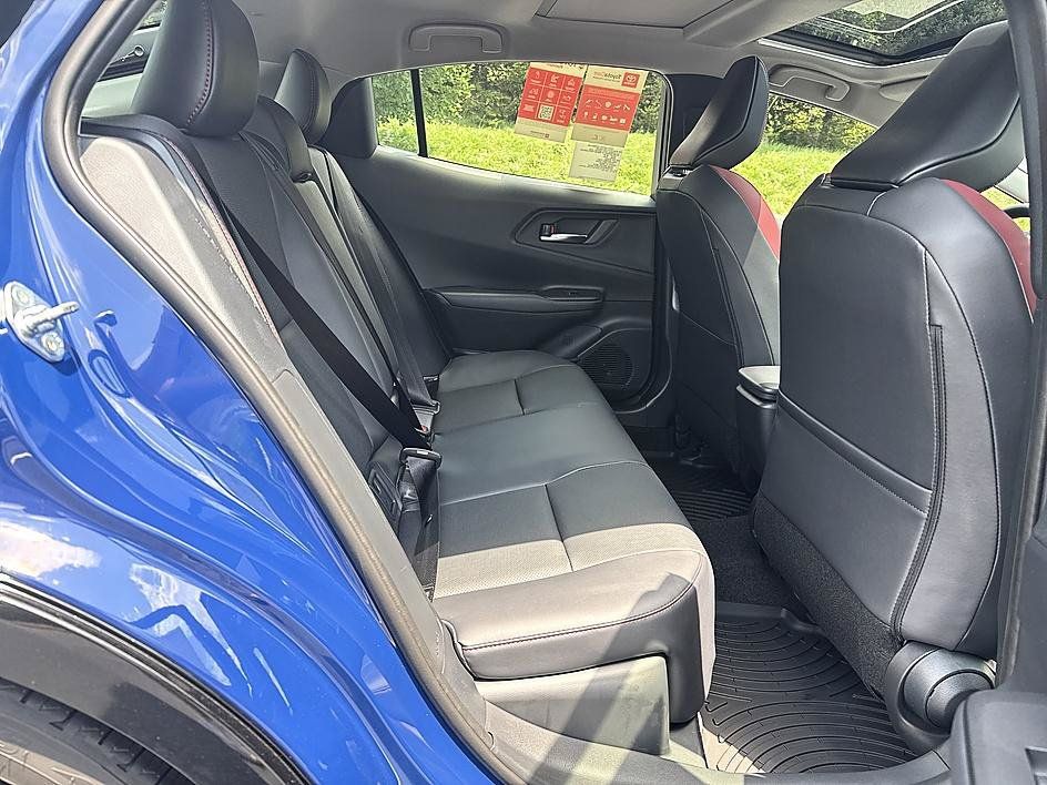 New 2026 Toyota Prius Plug-In Hybrid FWD image 22