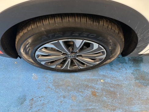 Certified 2024 Buick Envision Preferred image 14