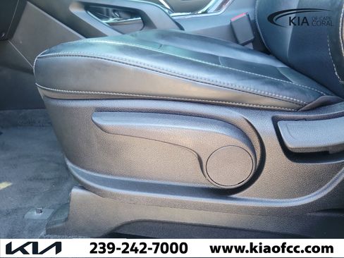 Certified 2023 Kia Telluride LX FWD image 27