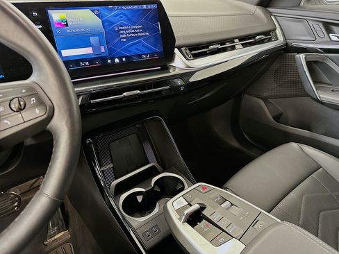 Used 2025 BMW X2 xDrive28i image 25