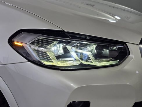 Used 2022 BMW X3 sDrive30i w/ M Sport Package image 5