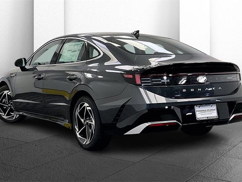 New 2026 Hyundai Sonata SEL image 3