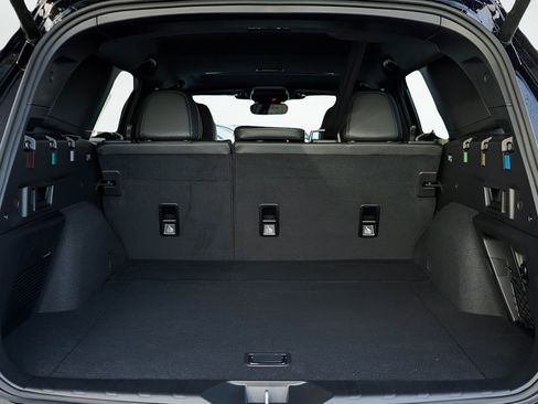 New 2026 Subaru Outback Limited XT image 8