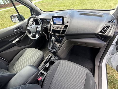 Used 2019 Ford Transit Connect XLT w/ CNG/LPG Engine Prep Package FWD image 13