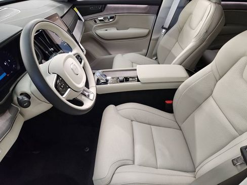 New 2026 Volvo XC90 B6 Ultra w/ Protection Package AWD/4WD image 14