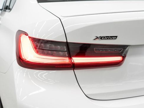 Used 2026 BMW 330i xDrive Sedan AWD/4WD image 46
