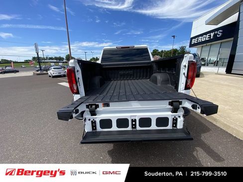 Certified 2025 GMC Sierra 1500 AT4 AWD/4WD image 30