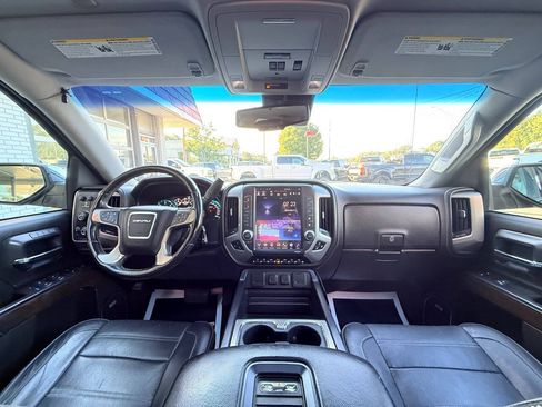 Used 2018 GMC Sierra 1500 Denali w/ Denali Ultimate Package AWD/4WD image 37