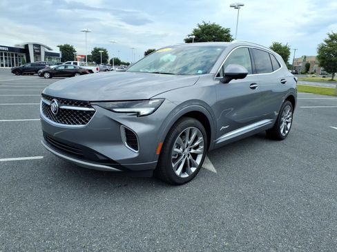 Certified 2022 Buick Envision Avenir w/ Technology Package II AWD/4WD image 1