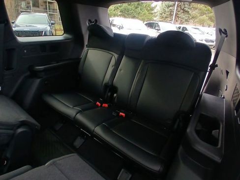 New 2027 Kia Telluride S image 24