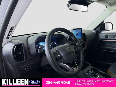 Used 2022 Ford Bronco Sport Outer Banks w/ Tech Package AWD/4WD image 10