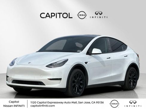 Used 2023 Tesla Model Y Long Range image 1