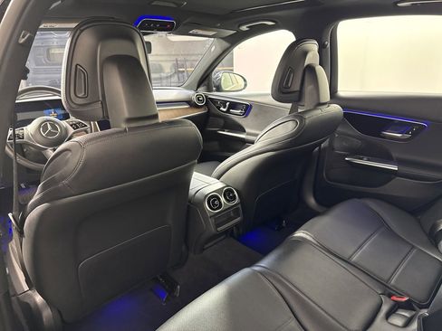 Certified 2025 Mercedes-Benz C 300 4MATIC Sedan image 16