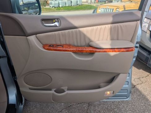 Used 2006 Toyota Sienna image 23