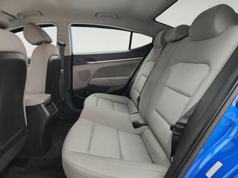 Used 2017 Hyundai Elantra SE FWD image 20