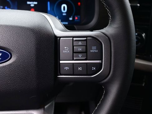 Used 2025 Ford F150 Lightning XLT AWD/4WD image 15