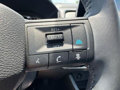 Certified 2026 Nissan Rogue SV FWD image 17