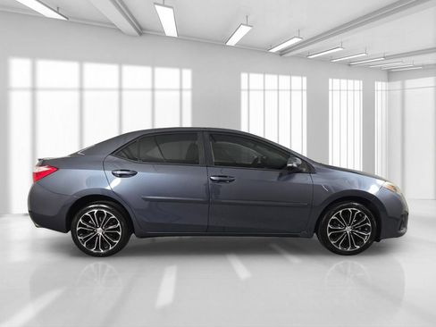Used 2014 Toyota Corolla S FWD image 9