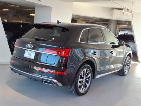 Certified 2023 Audi Q5 2.0T Premium Plus w/ Premium Plus Package image 4