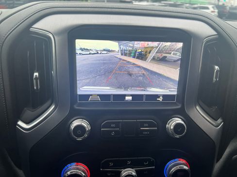 Used 2020 GMC Sierra 1500 Elevation w/ Elevation Value Package image 28