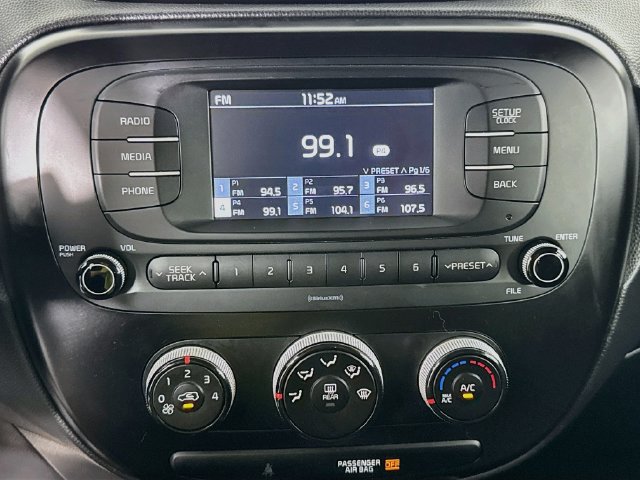 Used 2018 Kia Soul FWD image 15