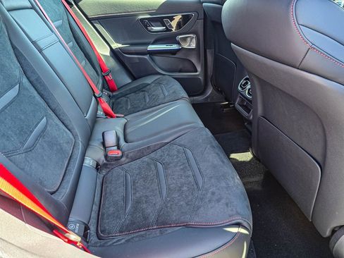 New 2025 Mercedes-Benz GLC 43 AMG 4MATIC image 27