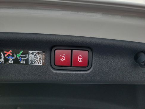 New 2026 Mercedes-Benz C 36 AMG S image 27