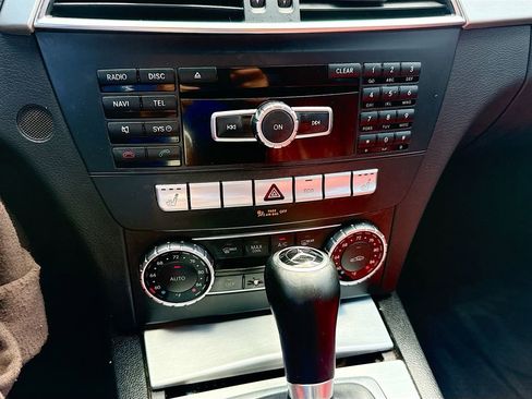 Used 2014 Mercedes-Benz C 300 4MATIC Sedan image 15