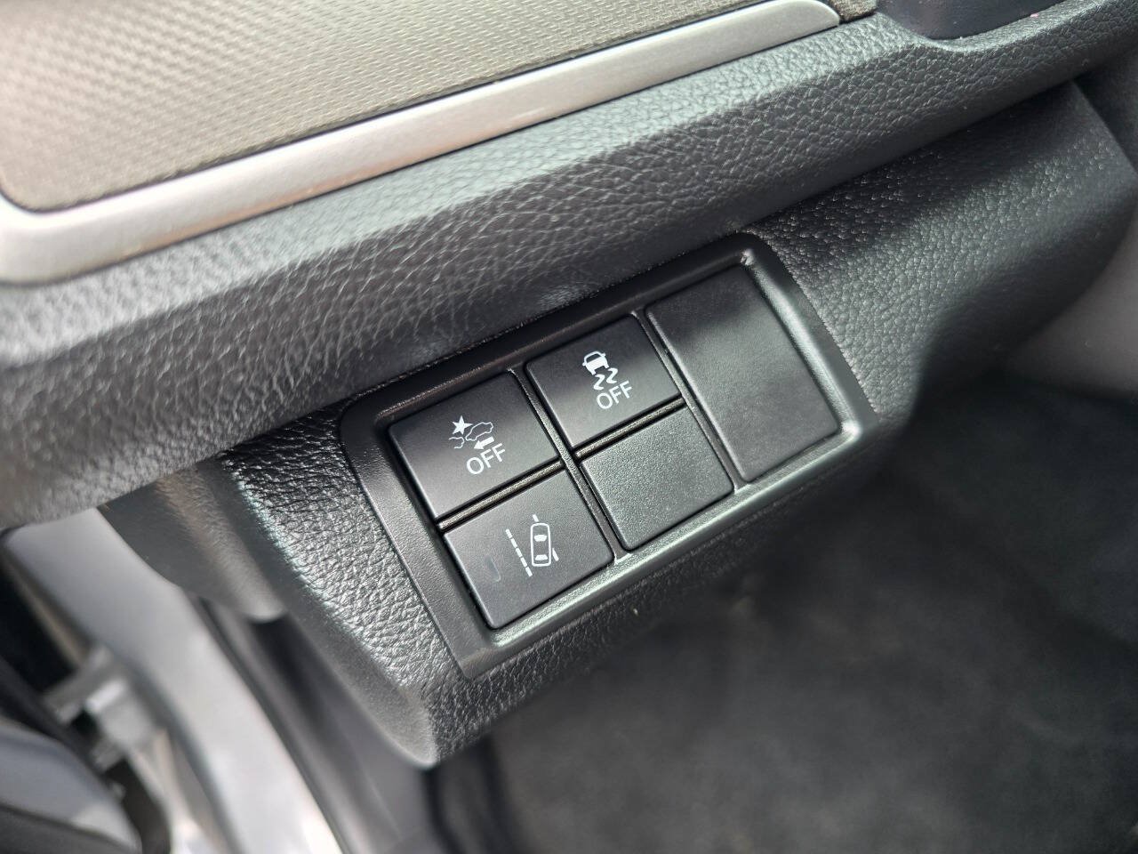 Used 2020 Honda Civic LX image 25