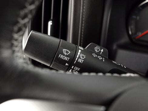 Used 2018 Chevrolet Silverado 2500 LTZ image 16