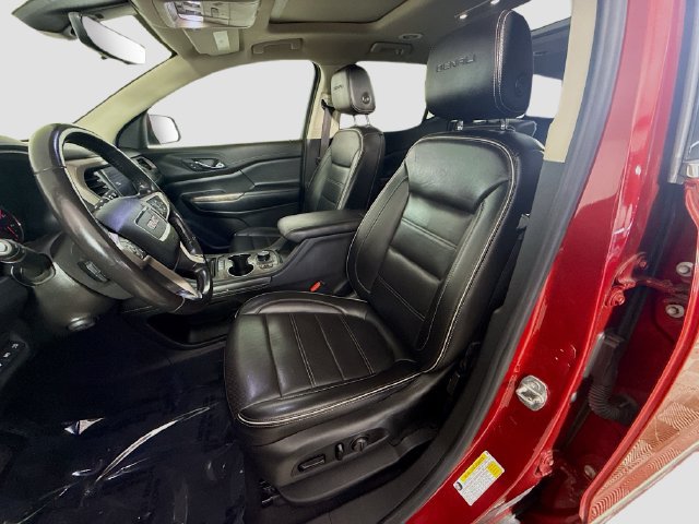 Used 2021 GMC Acadia Denali w/ Denali Ultimate Package AWD/4WD image 21