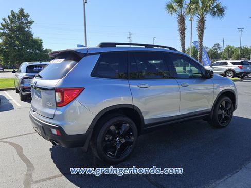 Used 2021 Honda Passport Elite image 5