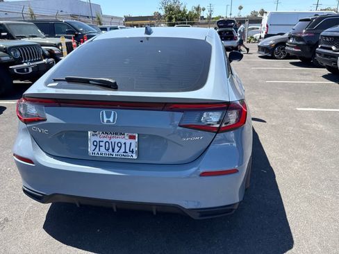 Used 2023 Honda Civic Sport image 15