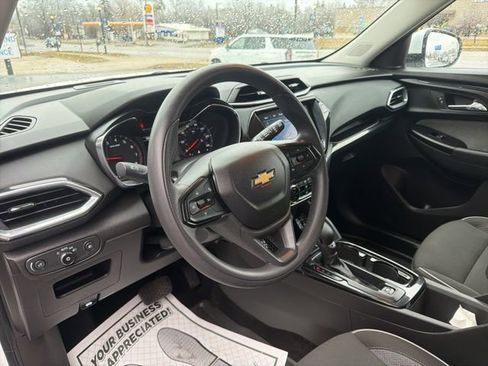Certified 2023 Chevrolet TrailBlazer LT w/ Convenience Package AWD/4WD image 19