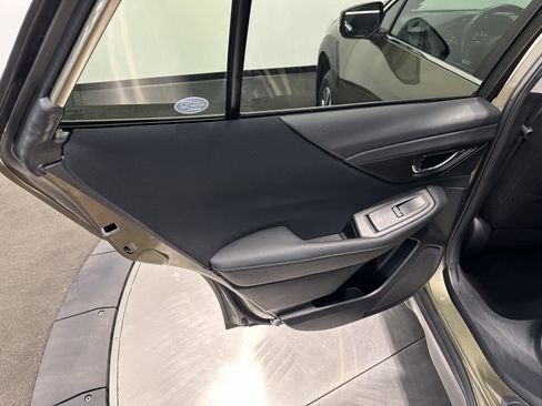 Used 2024 Subaru Outback Premium AWD/4WD image 26