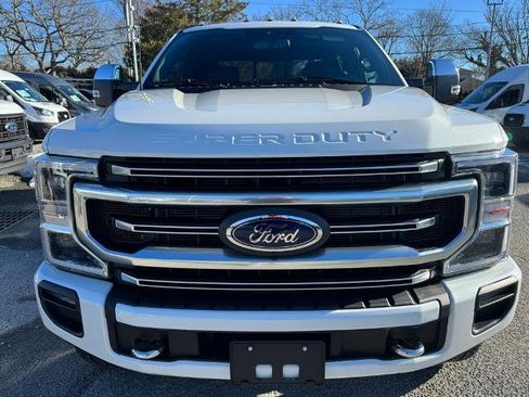 Certified 2022 Ford F250 Platinum image 2