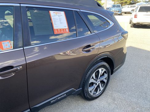 Used 2020 Subaru Outback Limited w/ Tech Package 2 AWD/4WD image 57